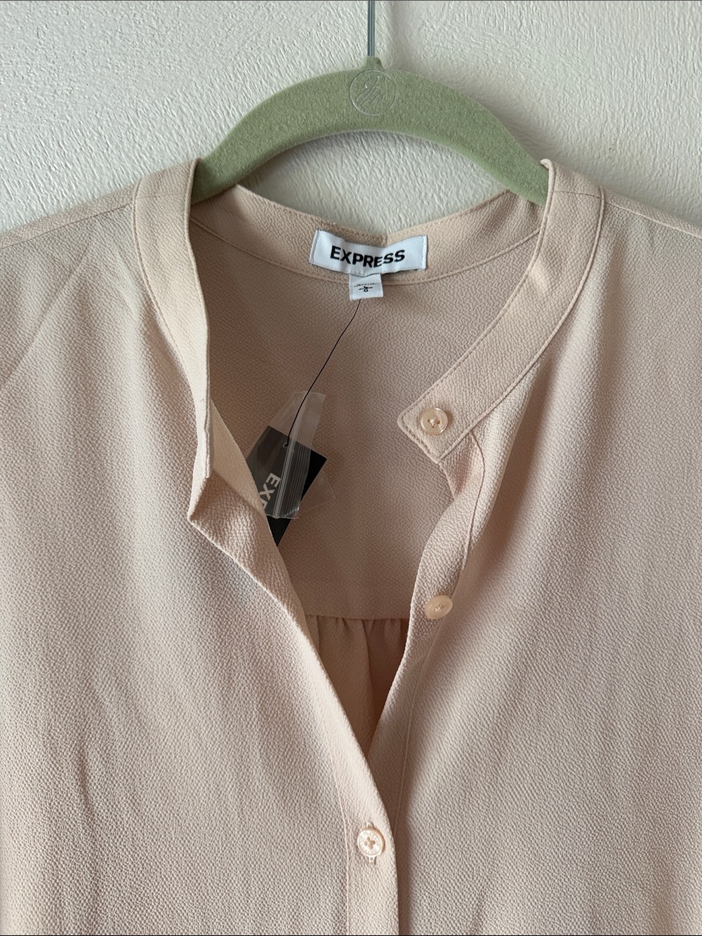 Express Women's Pale Blush Button-Front Blouse - Picture 2 of 5